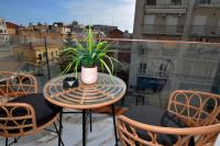 Royalty Queen - B&B Kavala