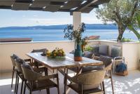 Seaview villa Mila with 4 en-suite bedrooms, private pool, Finnish sauna, Treadmill, sandy beach 250m - Chambres d'hôtes Duće
