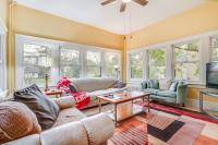 Eau Claire Retreat Close to Campus and Dtwn! - B&B Eau Claire