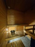 Hima Apartment with Sauna & Private parking - Chambres d'hôtes Tampere