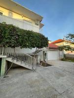 Modern Studio Apartment Tome with Terrace, Free Parking & Wi-Fi, Zadar - B&B Zara