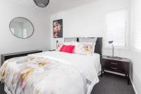 The Urban Escape Stylish 1-Bed in Prime Downtown - B&B Mount Maunganui