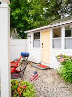 Cottage 7 - Stand Alone 1 Bedroom / 1 Bath - Bed and Breakfast