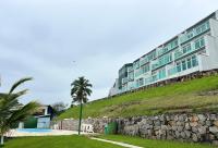 Apartamento na Martim de Sá com ar condicionado e pé na areia - B&B