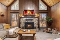 NEW! Woodland Retreat - Hot tub Game Room Firepit - B&B