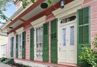 Chic Cottage near the Lower French Quarter - B&B New Orleans