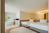 Deluxe Double or Twin Room with Ocean View