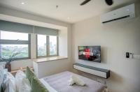 Deluxe Studio