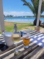 Jeffreys Bay - Life on the Canals - B&B Jeffreys Bay