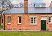 Bowen-Buscarlet (Large Suite) at Bicester Heritage - B&B Bicester