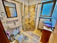 Apartamento con balcón