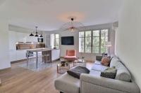 Charmant T2 avec balcon - Parking, AC, Wifi - B&B