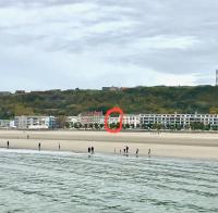 LE BARON BUCAILLE appartement face à la mer 300 m de Nausicaa - B&B