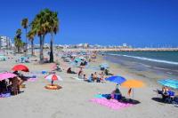 Cozy apartment with port view - Ferienwohnung Torrevieja
