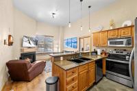 Cozy 1BR Condo in Canyon Village - B&B