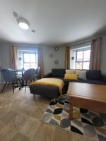 Quirky Modern Apartment in Kerry - B&B