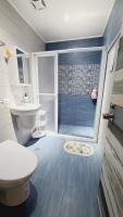 Quadruple Room with Private Bathroom