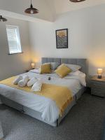 Modern Central Northampton Apartment - B&B