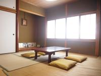 Japanese-Style Room