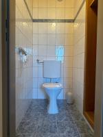 Apartamento con balcón
