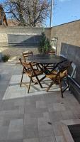 Chic Flat - 24 H self checkin-free parking in the yard - Bed and Breakfast Floreşti