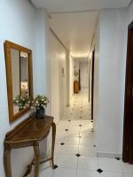 Просторная квартира рядом с морем в хорошем районе - B&B