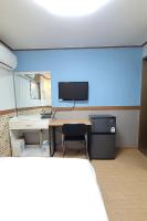 Sweet House Seoul, Line 2 & 5 - Direct to Hongdae Gangnam - B&B Seul