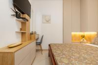 One-Bedroom Apartment with Terrace