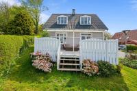 Amazing Home In Ebeltoft With 4 Bedrooms And Wifi - B&B Ebeltoft