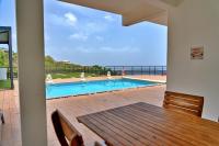 Magnifique appartement Wonm Vue mer & pisicine - B&B Case-Pilote