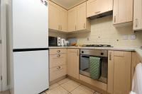 Relaxing 2-Bed Coastal Escape in Port Talbot - B&B Port Talbot