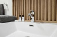 Stylish 1 bed at brand new Millennial Umhlanga NP - Bed and Breakfast Durban
