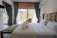 One Bedroom Suite