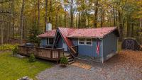 Hot Tub Fire Pit Dog Friendly - B&B Pocono Lake