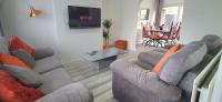 3 bedroom guest House in Brierley hill Contractors & Families Welcome - Chambres d’hôtes