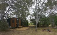 Creekside at Peasant Farm by Tiny Away - Bed and Breakfast Willunga