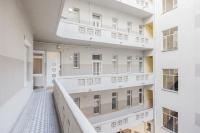 Designer Luxury Home Next To Dohany Synagogue with Balcony - Bed and Breakfast Boedapest
