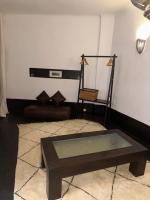 Deluxe Room (2 Adults + 1 Child)