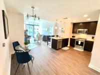 Executive 3BR Buckhead PenthousePoolBalconyWalk to Lenox,Phipps Plaza & Marta - B&B Atlanta