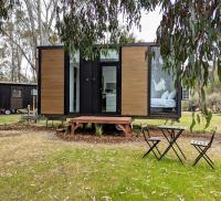 Tiny House 8 at Grampians Edge - B&B
