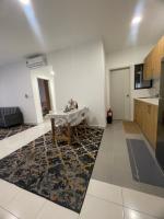 Kota Warisan StayandFly - B&B Sepang