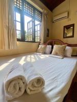 8-Bed Mixed Dormitory Room