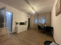 Studio Coanda - Bed and Breakfast Craiova