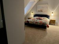 Twin Room with Private Bathroom