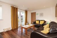 Bright House with Garden & Patio in Market Town - B&B