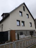 Gemütliche EG Wohnung nahe DAA, Würzburg, A3, A7, A81, in Fuchsstadt - B&B