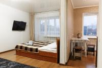 ЧАРОДЕЙКА Апартаменты 1-ком в центре - B&B Petropavl