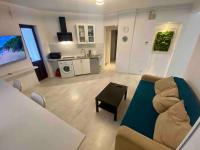 Heart of the City Chic 2-Bedroom Apartment - B&B