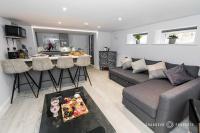 Mousehole by Grandeur Property - B&B Parkstone