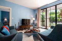 Nicely Decorated Ground-Floor Unit in Front of Pool at Pacifico in Coco - B&B Coco